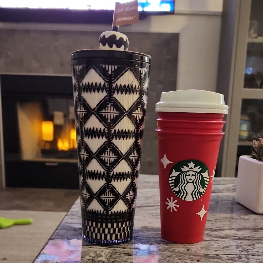 Starbucks Shade Akanbi 24oz tumbler with Straw Geo tribal black cream. NEW